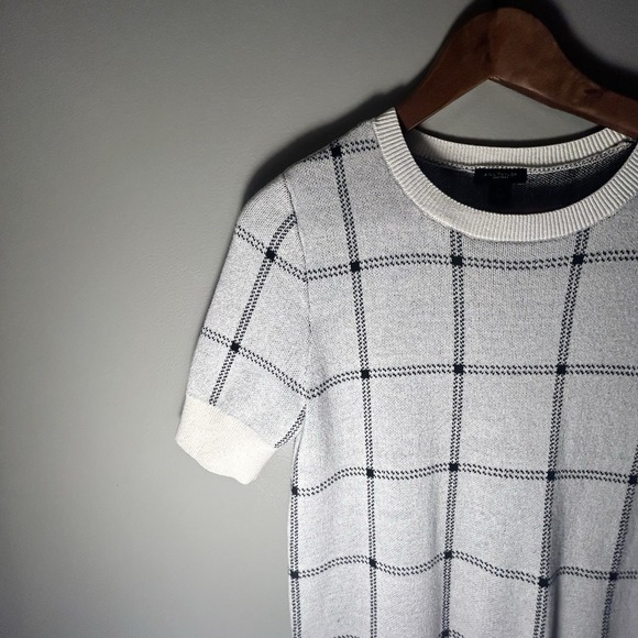 Ann Taylor Outlet Short Sleeve Sweater XS White With Detailing Classic Polished - Picture 7 of 14